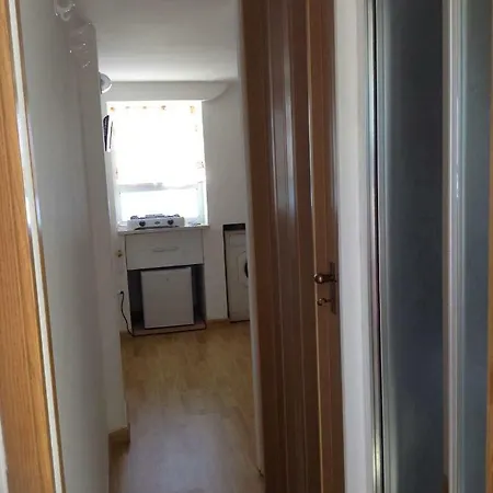Hydrous Vacanze Holiday home